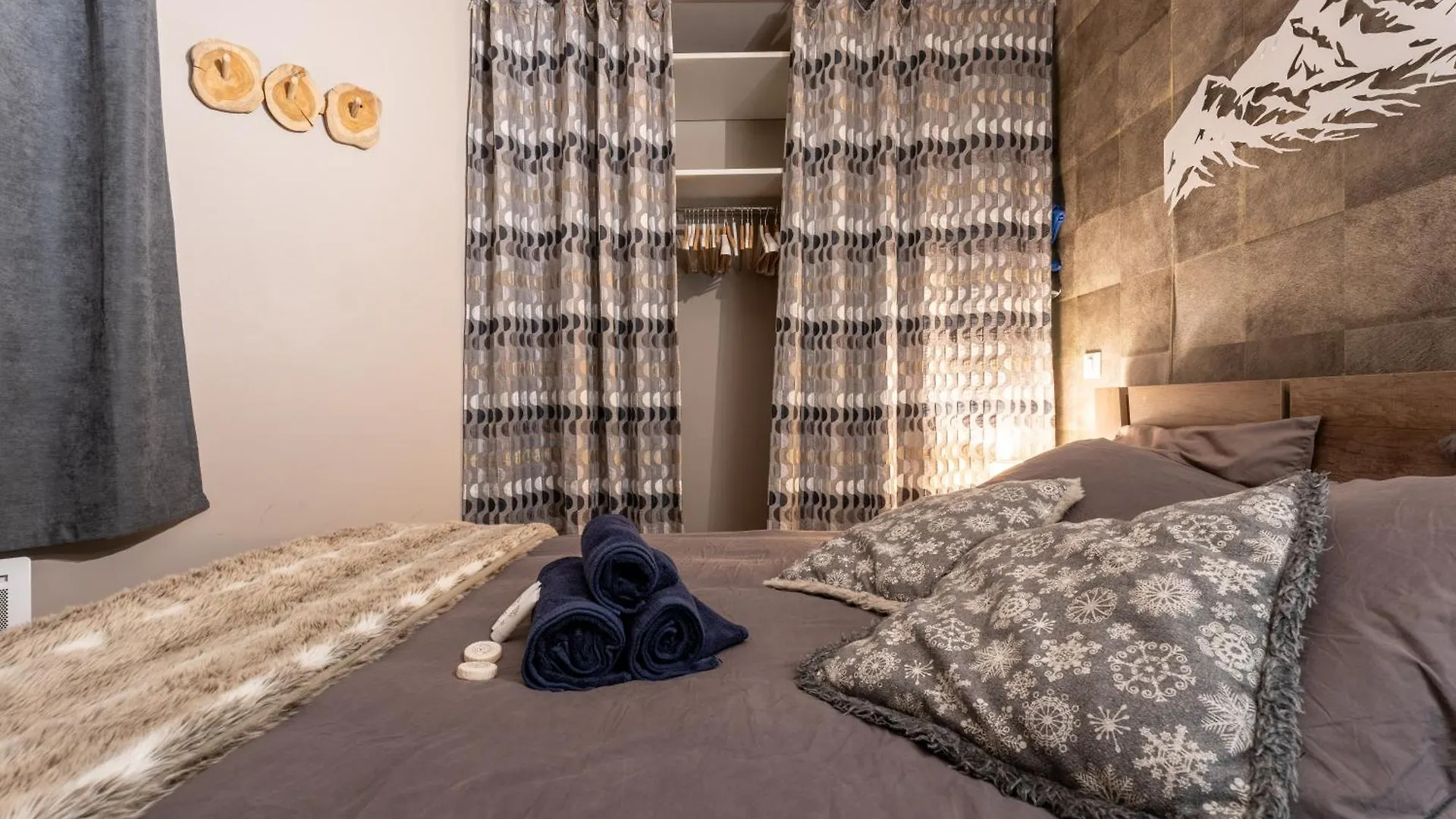 Ski In-Out - Heart Of Val Thorens Spacious 8 Guests Apartment, Wifi 303